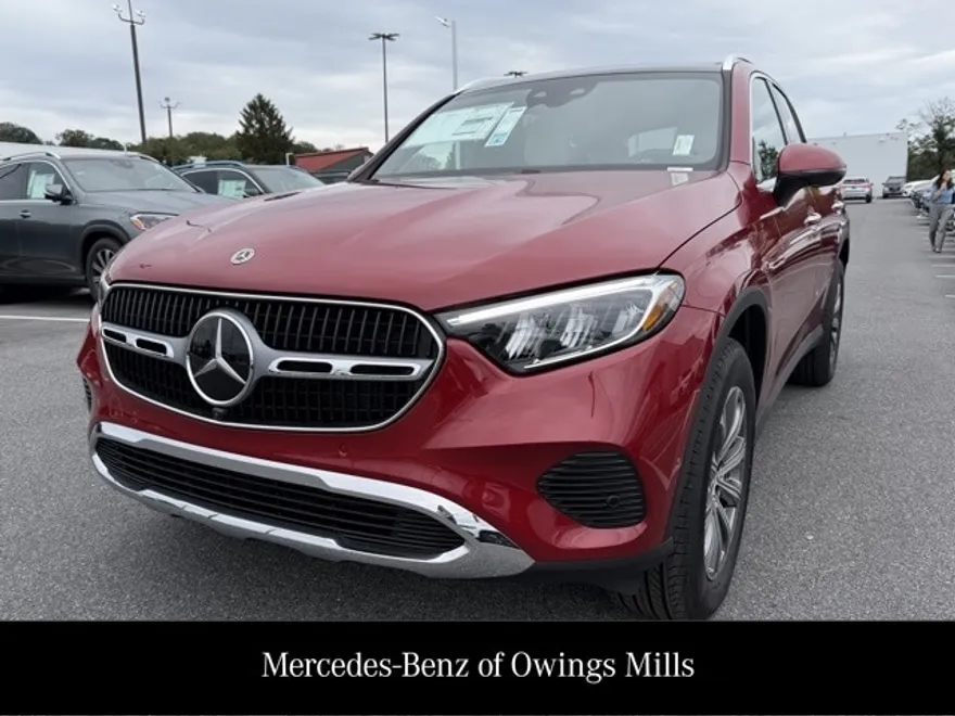 2026 Mercedes Benz GLC 300 4MATIC photo 1