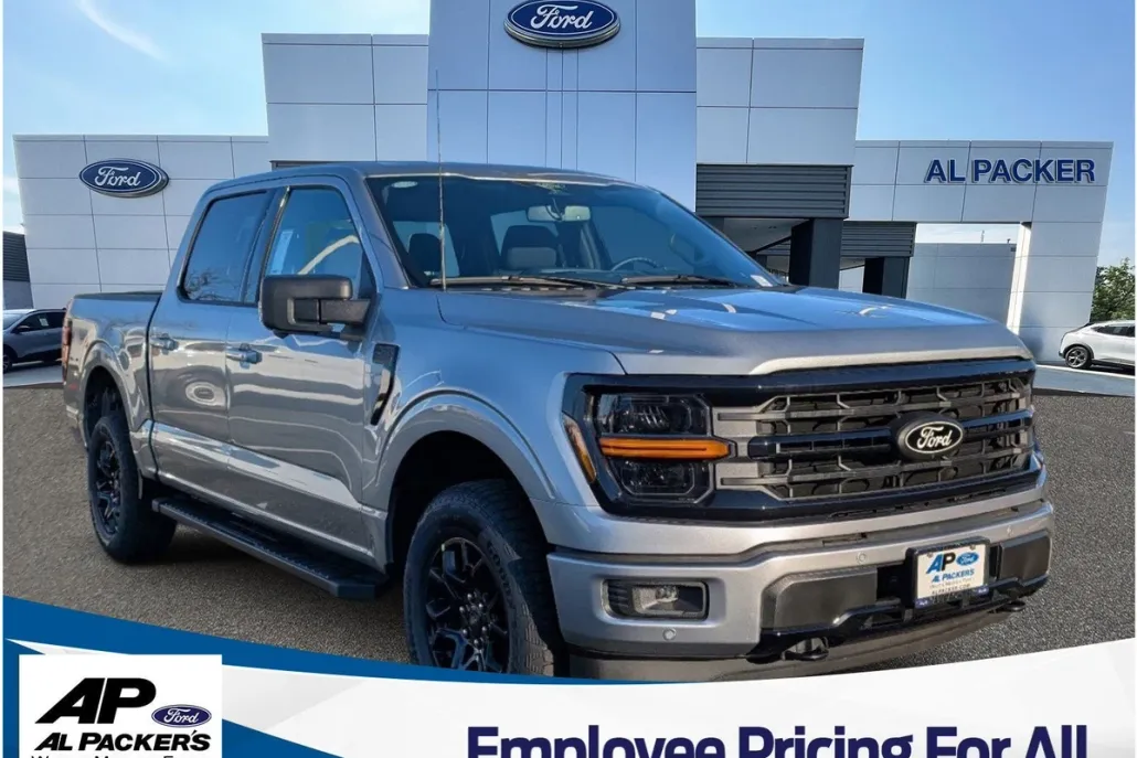 2025 Ford F-150 XLT photo 1