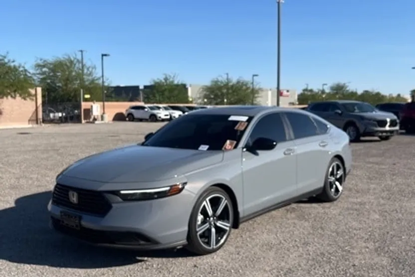 2023 Honda Accord Hybrid Sport photo 1