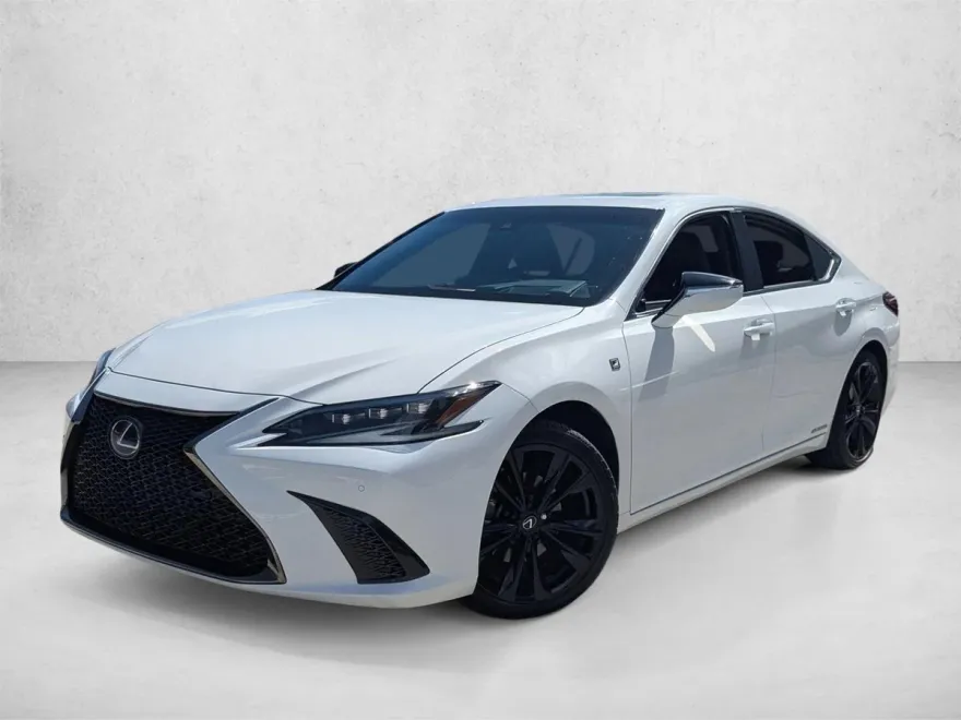 2022 Lexus ES F SPORT photo 1