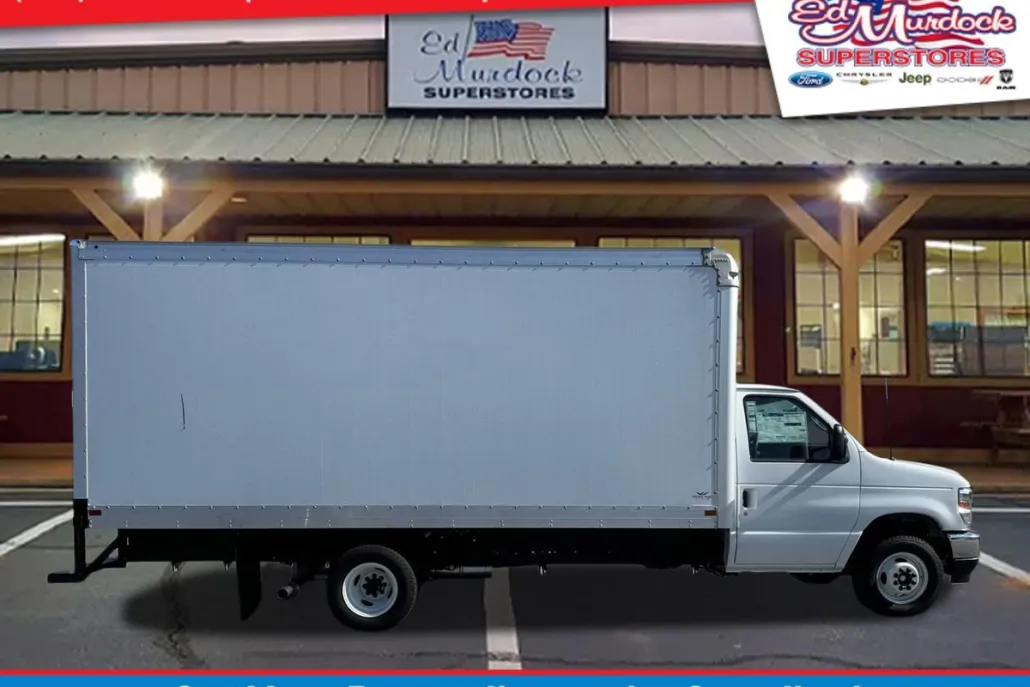 2025 Ford E-450 photo 1