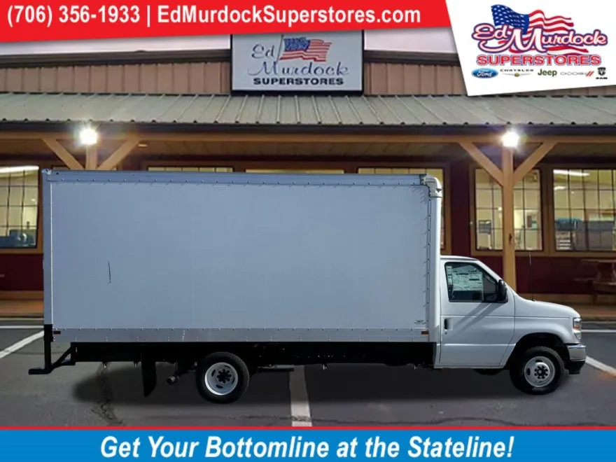 2025 Ford E-450 photo 1
