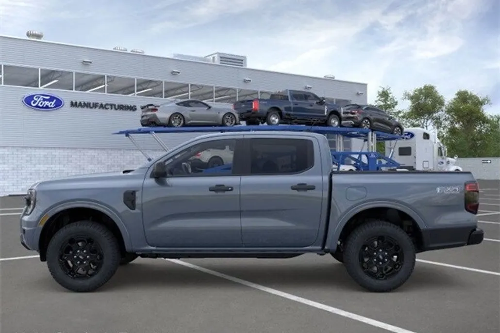 2025 Ford Ranger XLT photo 1