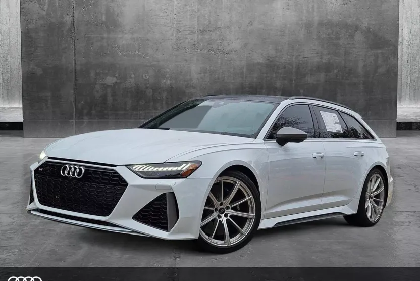 2025 Audi RS 6 Avant Performance photo 1