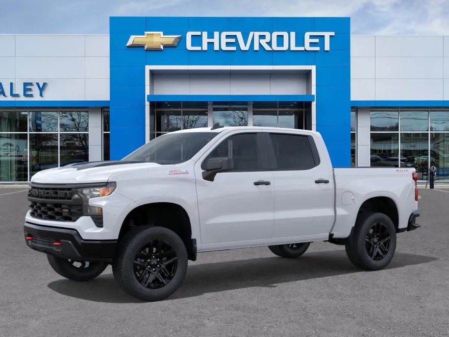 2026 Chevrolet Silverado 1500 Custom Trail Boss photo 1