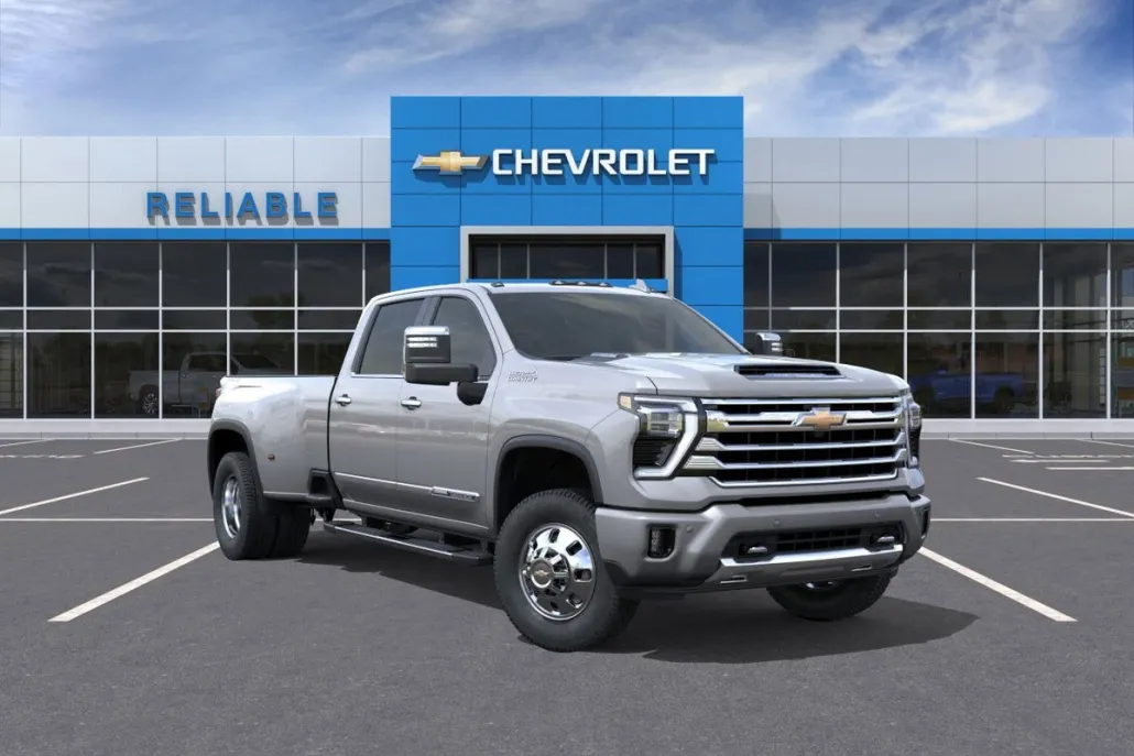 2026 Chevrolet Silverado 3500HD High Country photo 1