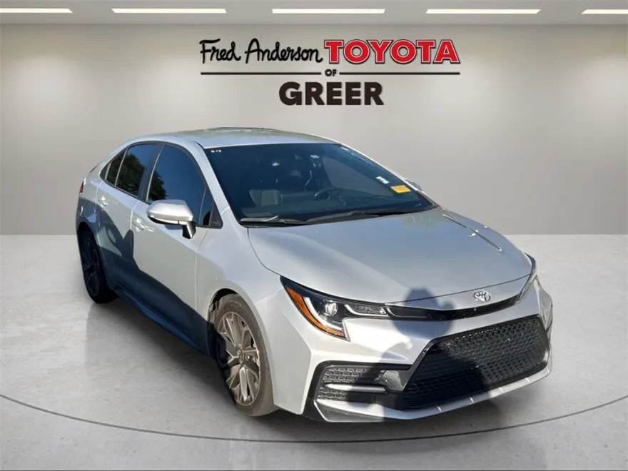 2022 Toyota Corolla SE photo 1