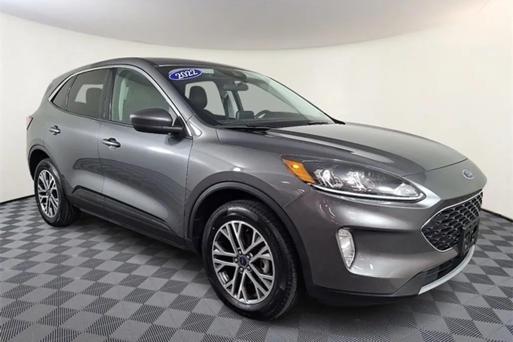 2022 Ford Escape SEL photo 1