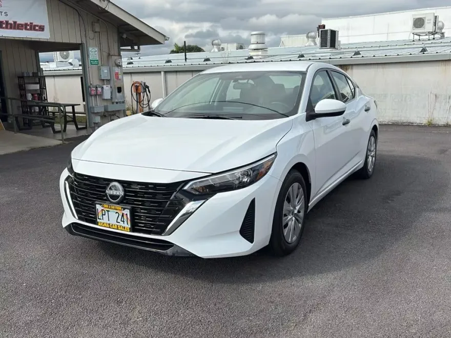 2024 Nissan Sentra S photo 1