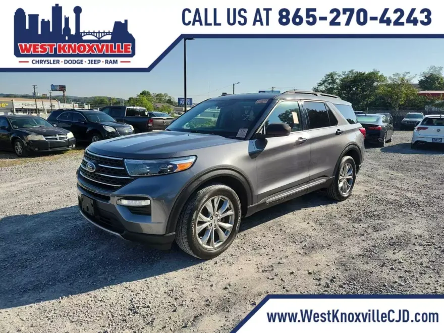 2021 Ford Explorer XLT photo 1