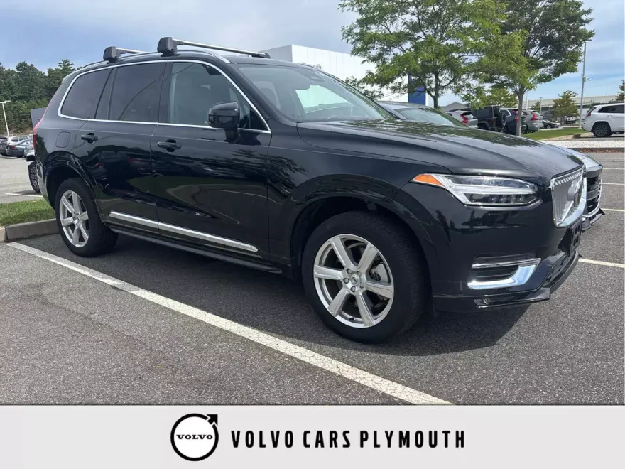 2024 Volvo XC90 B5 Core photo 1