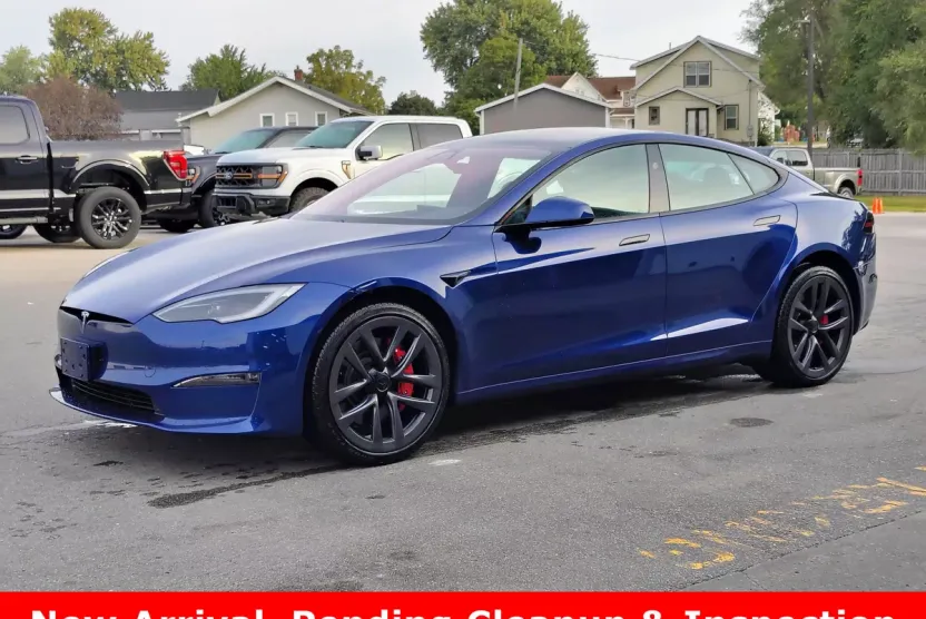 2023 Tesla Model S Plaid photo 1