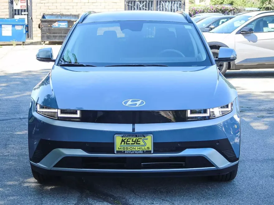 2025 Hyundai Ioniq 5 SEL photo 1