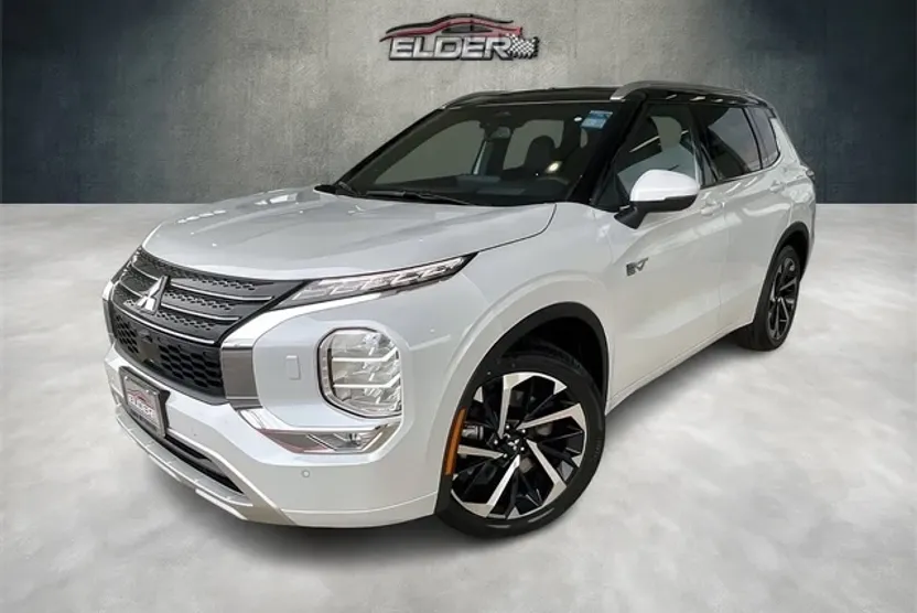 2025 Mitsubishi Outlander PHEV SEL photo 1