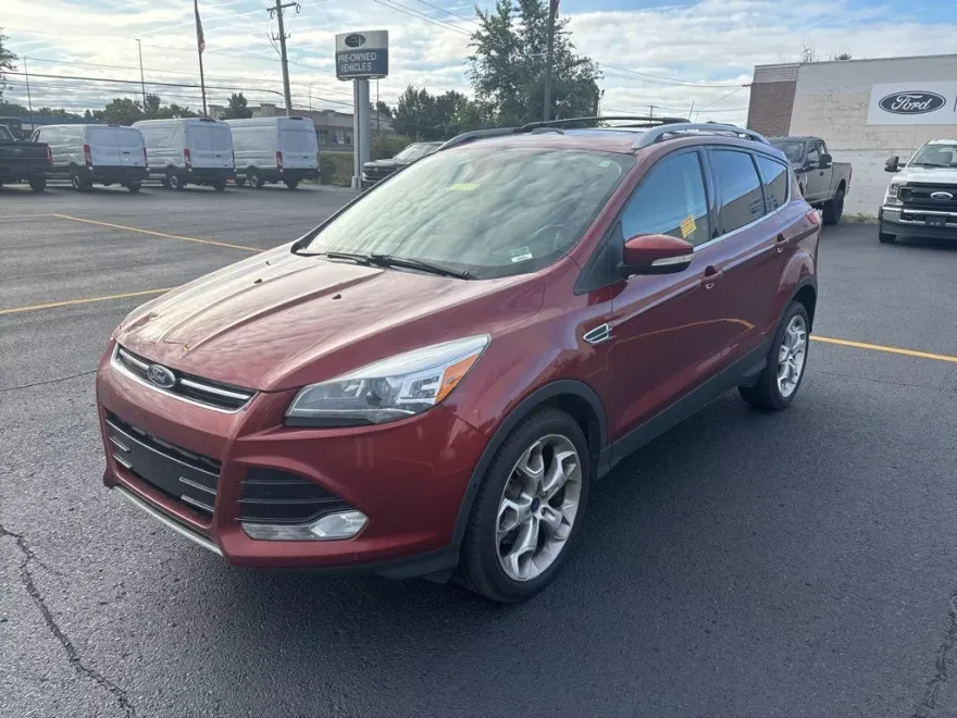 2014 Ford Escape Titanium photo 1
