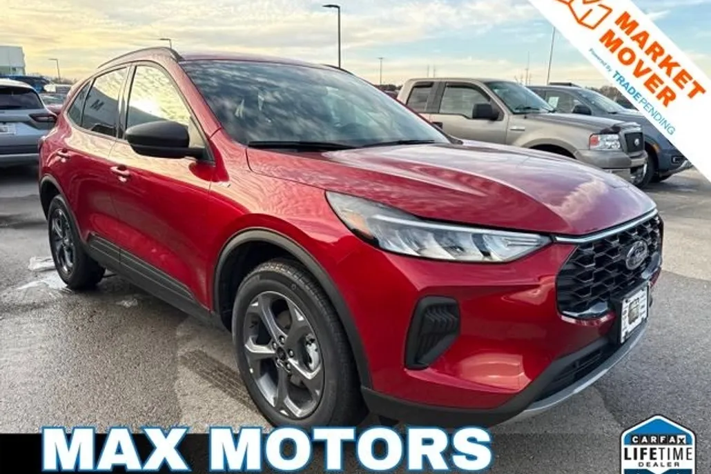2025 Ford Escape ST-Line photo 1