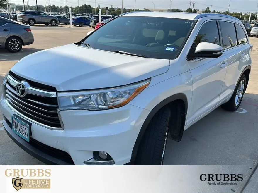 2016 Toyota Highlander Limited photo 1