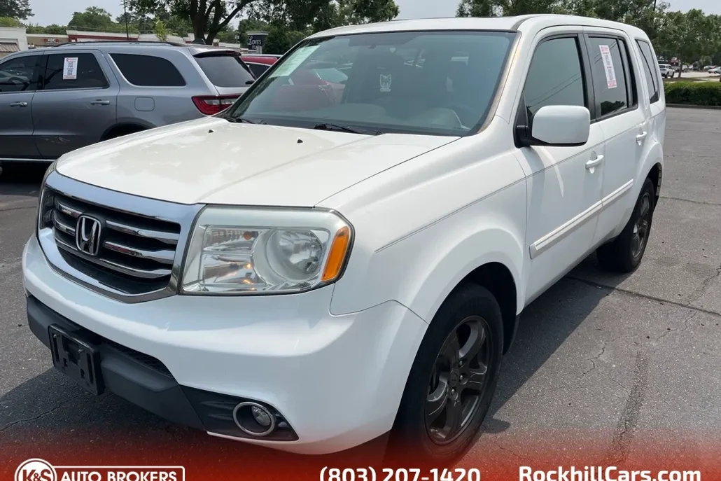 2015 Honda Pilot SE photo 1