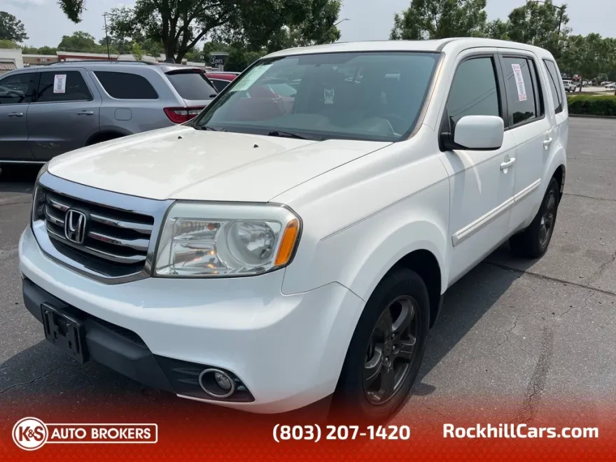 2015 Honda Pilot SE photo 1