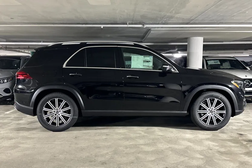 2026 Mercedes Benz GLE 350 4MATIC photo 1