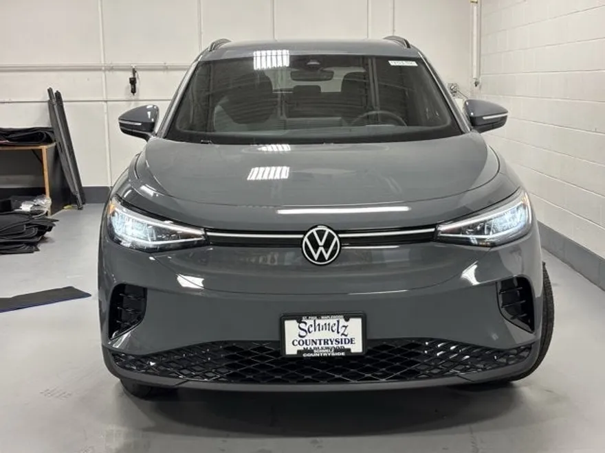 2025 Volkswagen ID.4 Pro photo 1
