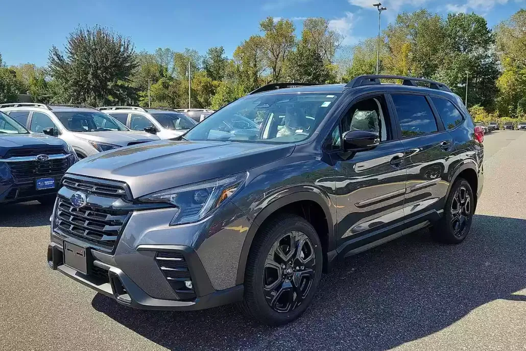 2025 Subaru Ascent Onyx Edition Touring photo 1