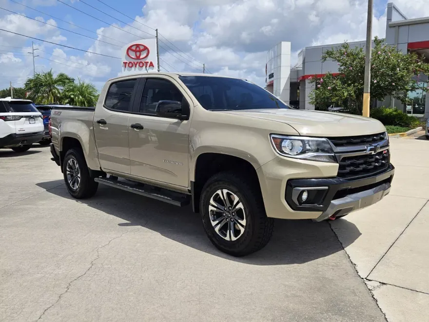 2022 Chevrolet Colorado Z71 photo 1