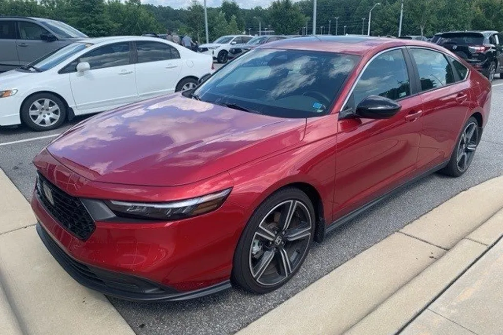 2023 Honda Accord Hybrid Sport photo 1