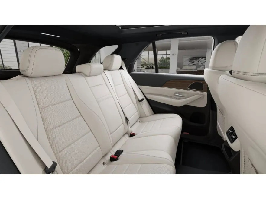 2026 Mercedes Benz GLE 350 4MATIC photo 1