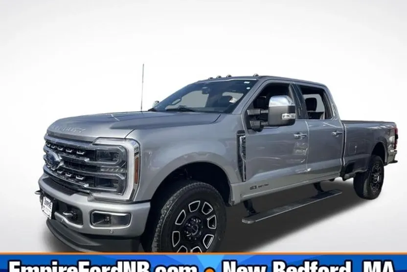 2024 Ford F-250 Platinum photo 1
