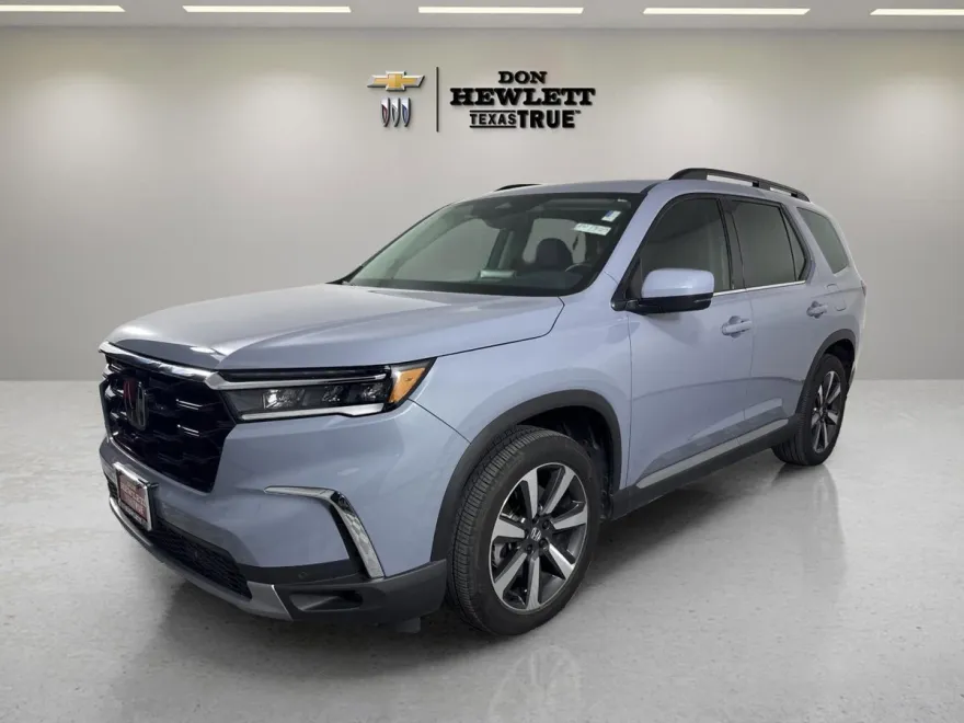 2024 Honda Pilot Touring photo 1