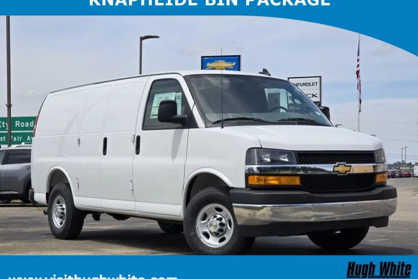 2025 Chevrolet Express Cargo Van photo 1