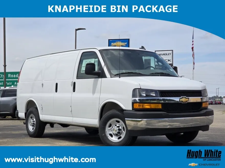 2025 Chevrolet Express Cargo Van photo 1