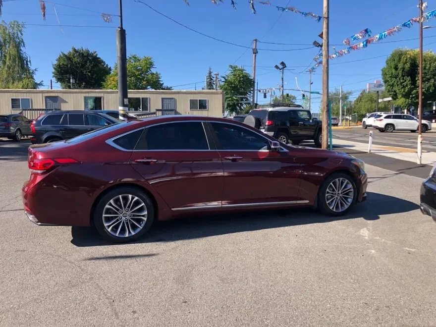 2015 Hyundai Genesis 3.8 photo 1