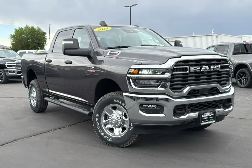 2025 Ram 2500 Tradesman photo 1
