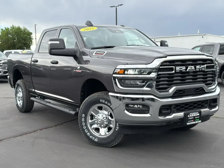 2025 Ram 2500 Tradesman photo 1