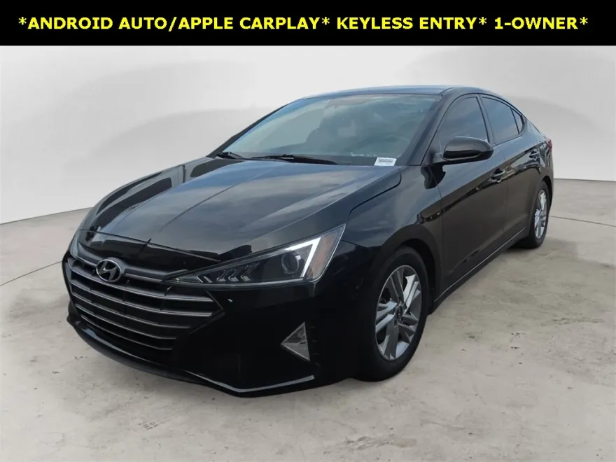 2020 Hyundai Elantra SEL photo 1