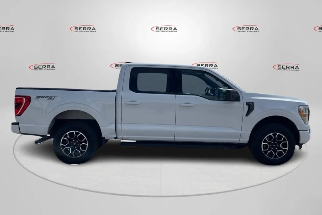 2022 Ford F-150 XLT photo 1