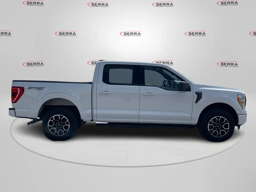 2022 Ford F-150 XLT photo 1