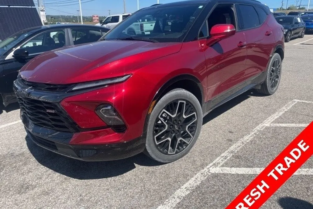 2023 Chevrolet Blazer RS photo 1