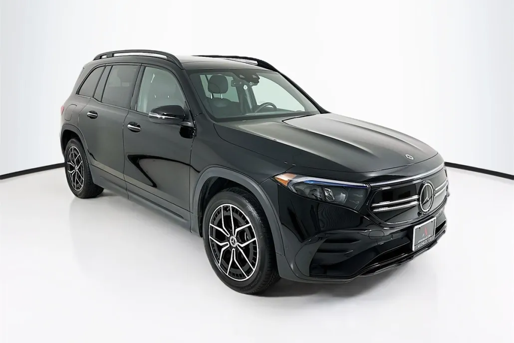 2023 Mercedes Benz EQB 350 4MATIC photo 1