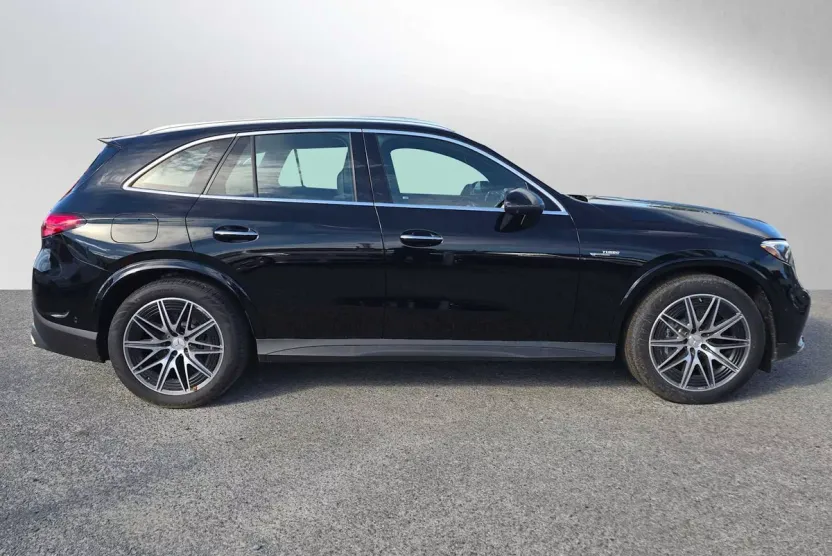 2025 Mercedes Benz GLC AMG 63 S E PERFORMANCE photo 1