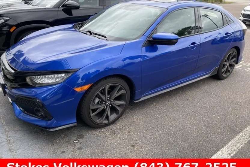 2017 Honda Civic Sport Touring Hatchback photo 1