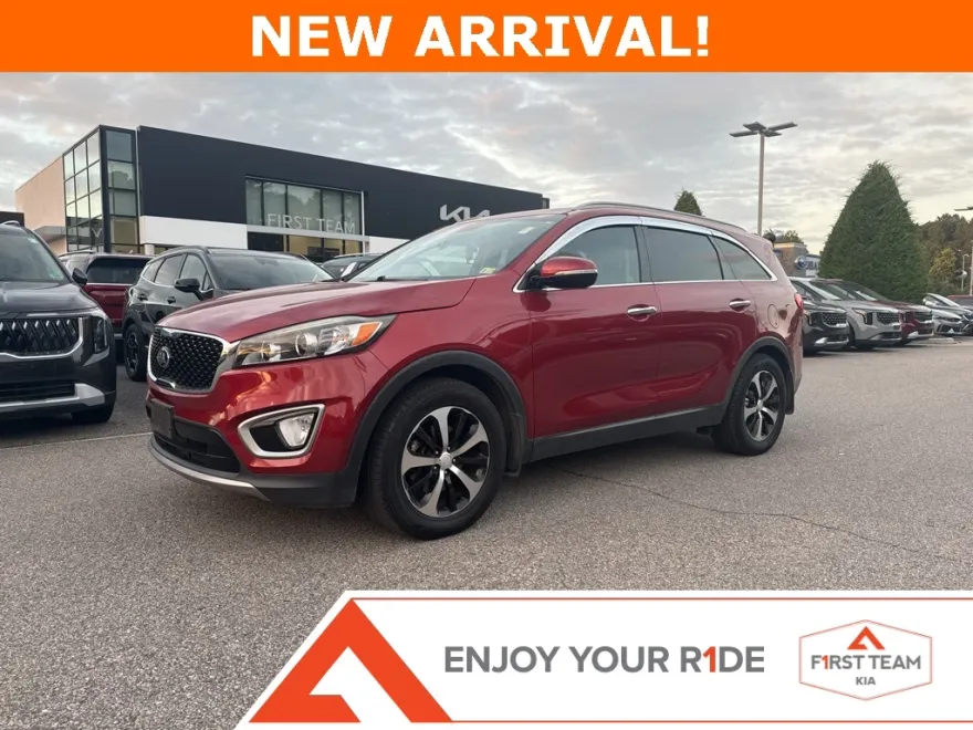2017 Kia Sorento EX photo 1