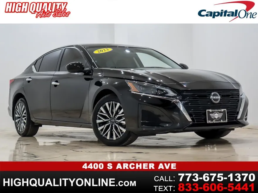 2023 Nissan Altima 2.5 SV photo 1