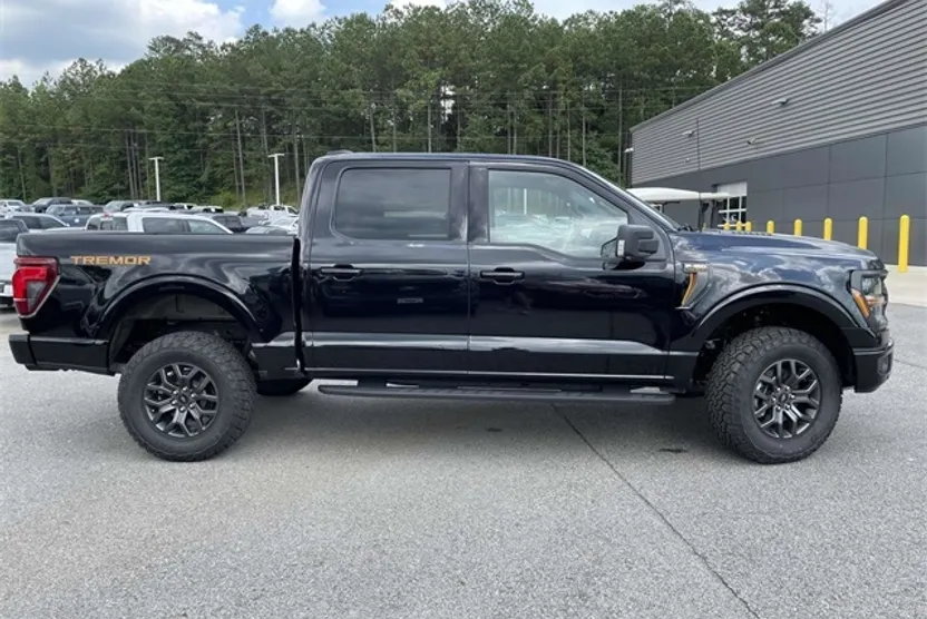 2025 Ford F-150 Tremor photo 1