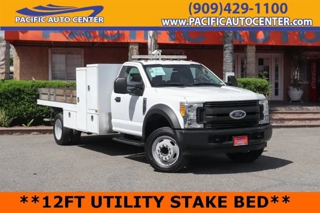 2017 Ford F-550 photo 1