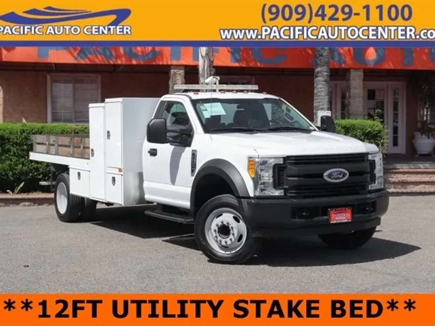 2017 Ford F-550 photo 1