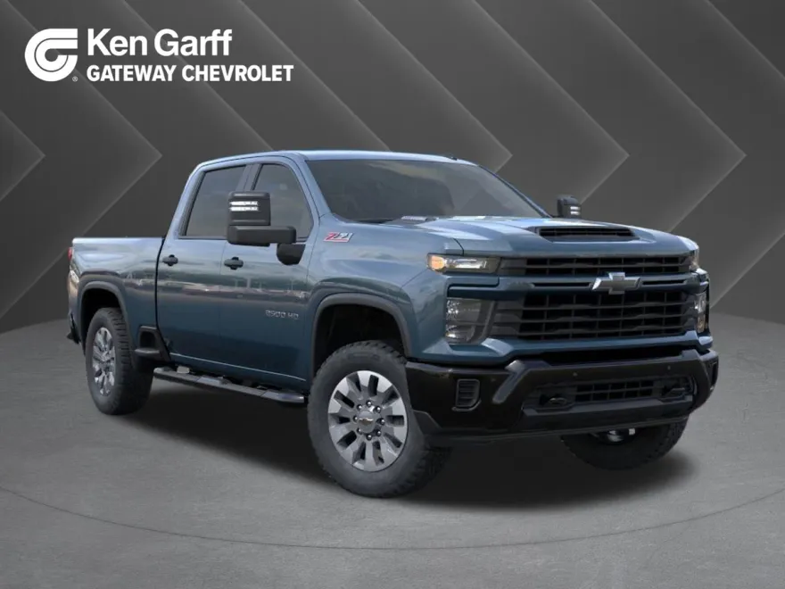 2025 Chevrolet Silverado 2500HD Custom photo 1