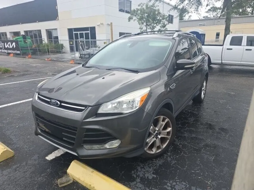 2016 Ford Escape Titanium photo 1